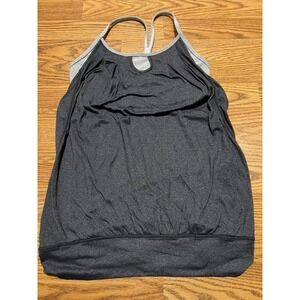 Lululemon Tank Top‎ Built in Bra Womens 4 Gray Workout Sports Bra Top